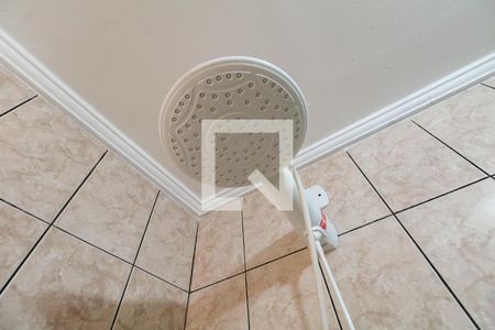 Casa à venda com 196m², 3 quartos e 1 vaga Casa à venda com 196m², 3 quartos e 1 vagaBanheiro da Suíte