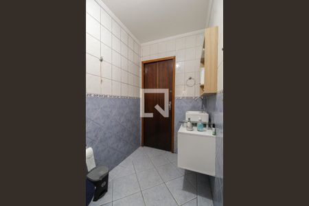 Casa à venda com 196m², 3 quartos e 1 vaga Casa à venda com 196m², 3 quartos e 1 vagaBanheiro Social