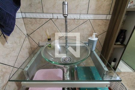 Casa à venda com 196m², 3 quartos e 1 vaga Casa à venda com 196m², 3 quartos e 1 vagaBanheiro da Suíte