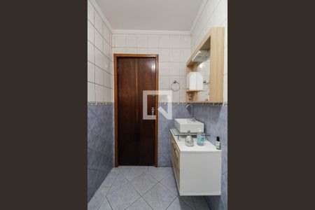 Casa à venda com 196m², 3 quartos e 1 vaga Casa à venda com 196m², 3 quartos e 1 vagaBanheiro Social