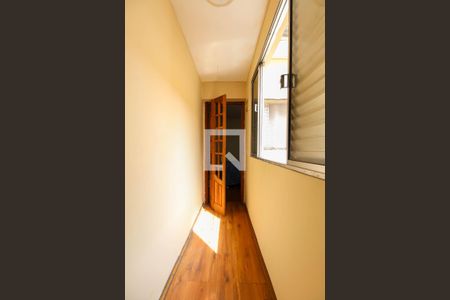 Casa à venda com 196m², 3 quartos e 1 vaga Casa à venda com 196m², 3 quartos e 1 vagaCorredor dos Quartos 1-2