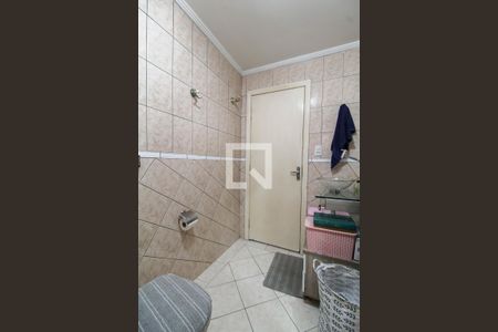 Casa à venda com 196m², 3 quartos e 1 vaga Casa à venda com 196m², 3 quartos e 1 vagaBanheiro da Suíte