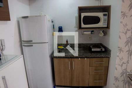 Cozinha de apartamento para alugar com 1 quarto, 25m² em Consolação, São Paulo