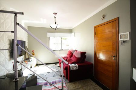 Sala de casa à venda com 3 quartos, 150m² em Jardim Sabará, São Paulo