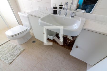 Apartamento à venda com 147m², 3 quartos e 3 vagasSuíte 3, banheiro 