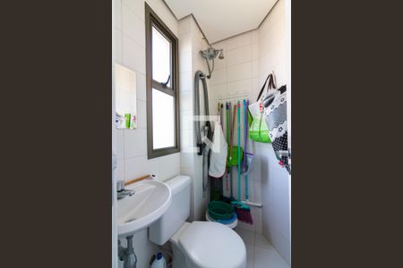 Apartamento à venda com 147m², 3 quartos e 3 vagasÁrea de Serviço, banheiro 