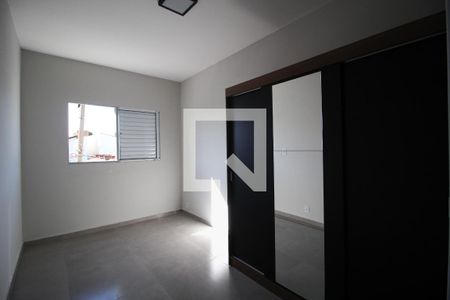 Quarto 1 de apartamento para alugar com 2 quartos, 50m² em Jardim Saira, Sorocaba