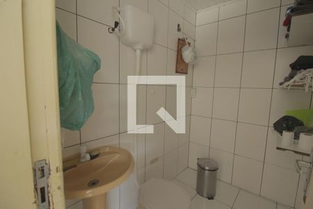 Casa à venda com 300m², 3 quartos e 4 vagasBanheiro de serviço