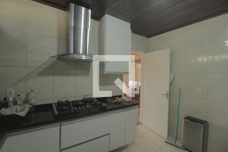 Casa à venda com 300m², 3 quartos e 4 vagasCozinha