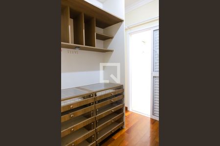 Apartamento à venda com 88m², 2 quartos e 2 vagasCloset da Suíte