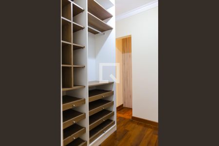 Apartamento à venda com 88m², 2 quartos e 2 vagasCloset da Suíte