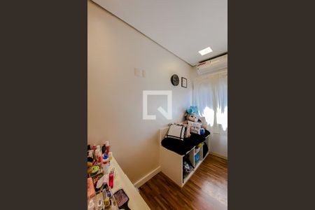 Casa à venda com 288m², 3 quartos e 2 vagasQuarto 3