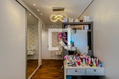 Casa à venda com 288m², 3 quartos e 2 vagasQuarto 3