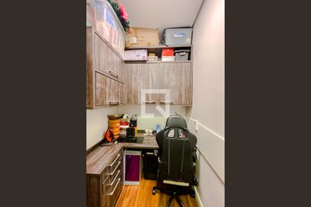 Casa à venda com 288m², 3 quartos e 2 vagasEscritório