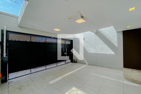 Casa à venda com 288m², 3 quartos e 2 vagasGaragem