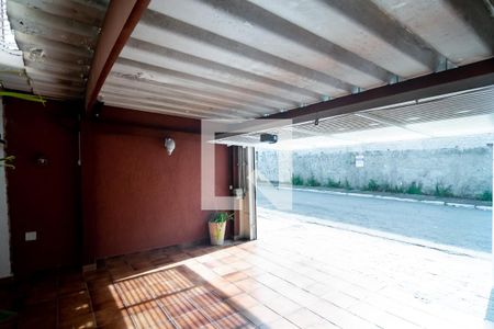 Casa à venda com 170m², 3 quartos e 2 vagas Casa à venda com 170m², 3 quartos e 2 vagasGaragem