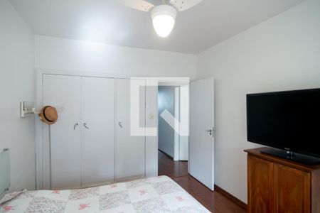 Casa à venda com 170m², 3 quartos e 2 vagas Casa à venda com 170m², 3 quartos e 2 vagasQuarto 3