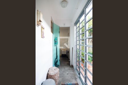 Casa à venda com 170m², 3 quartos e 2 vagas Casa à venda com 170m², 3 quartos e 2 vagasCozinha