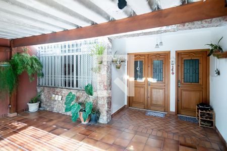 Casa à venda com 170m², 3 quartos e 2 vagas Casa à venda com 170m², 3 quartos e 2 vagasGaragem