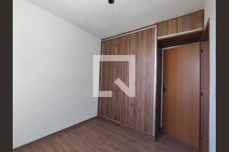 Quarto 1  de apartamento para alugar com 2 quartos, 45m² em São Goncalo, Contagem