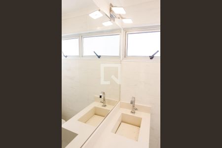 Apartamento para alugar com 65m², 2 quartos e 1 vagaBanheiro