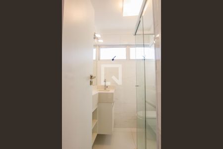 Apartamento para alugar com 65m², 2 quartos e 1 vagaBanheiro