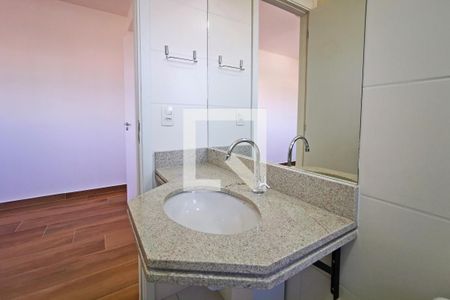 Apartamento à venda com 57m², 2 quartos e 1 vaga Apartamento à venda com 57m², 2 quartos e 1 vagaBanheiro