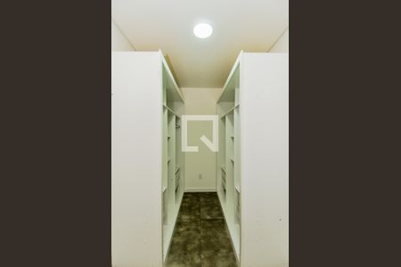 Casa à venda com 263m², 4 quartos e 2 vagasCloset da Suíte 3