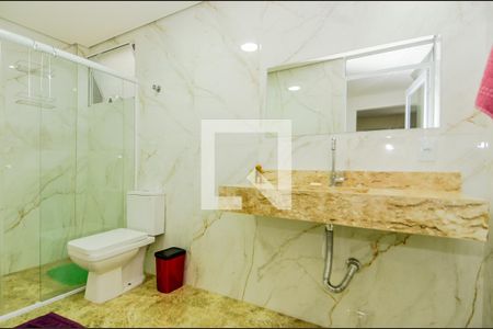 Casa à venda com 263m², 4 quartos e 2 vagasBanheiro da Suíte 3