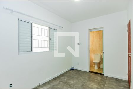 Casa à venda com 263m², 4 quartos e 2 vagasSuíte 2