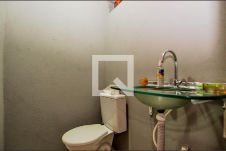 Casa à venda com 263m², 4 quartos e 2 vagasLavabo 
