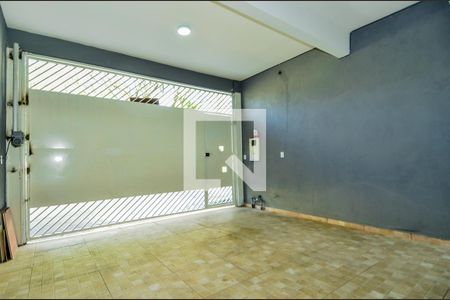 Garagem de casa à venda com 4 quartos, 263m² em Parque Continental Ii, Guarulhos