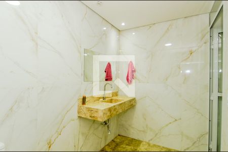 Casa à venda com 263m², 4 quartos e 2 vagasBanheiro da Suíte 3