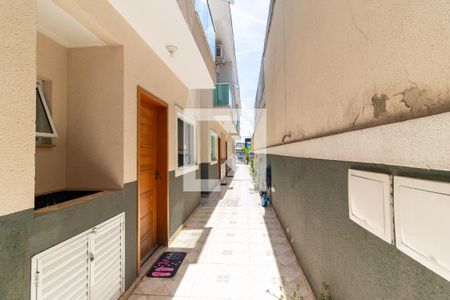 Casa de condomínio à venda com 72m², 2 quartos e 1 vagaCorredor