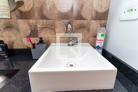 Casa de condomínio à venda com 72m², 2 quartos e 1 vagaBanheiro da Suíte 2