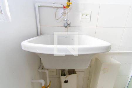 Apartamento para alugar com 64m², 3 quartos e 1 vagaÁrea de Serviço