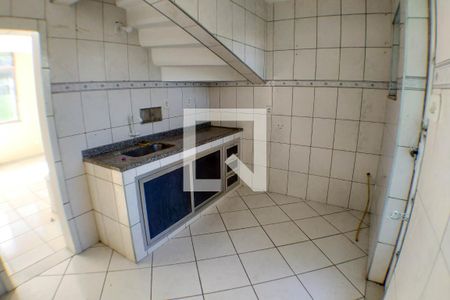 Casa para alugar com 100m², 4 quartos e sem vagacozinha