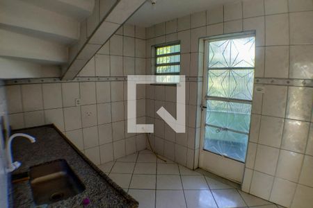 Casa para alugar com 100m², 4 quartos e sem vagaCozinha