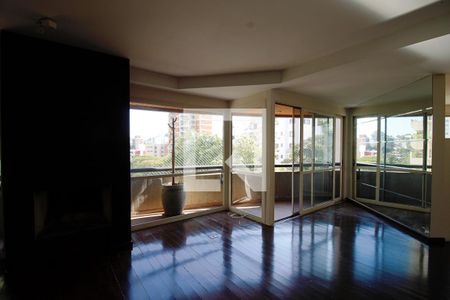 Apartamento à venda com 270m², 3 quartos e 4 vagas Apartamento à venda com 270m², 3 quartos e 4 vagasSala