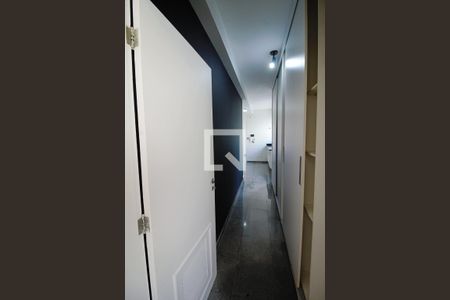 Apartamento à venda com 270m², 3 quartos e 4 vagas Apartamento à venda com 270m², 3 quartos e 4 vagasÁrea de Serviço