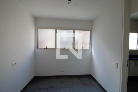 Apartamento à venda com 270m², 3 quartos e 4 vagas Apartamento à venda com 270m², 3 quartos e 4 vagasCopa