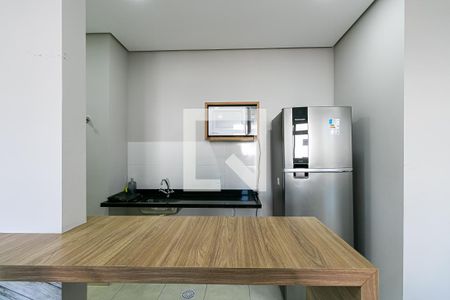 Apartamento para alugar com 42m², 2 quartos e 1 vagaÁrea comum - Salão de Festas