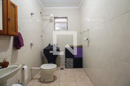 Casa à venda com 184m², 3 quartos e 1 vaga Casa à venda com 184m², 3 quartos e 1 vagaBanheiro Social 2