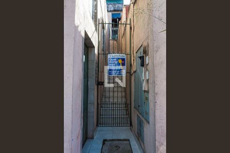 Casa para alugar com 60m², 1 quarto e sem vaga Casa para alugar com 60m², 1 quarto e sem vagaPortão de entrada das casas