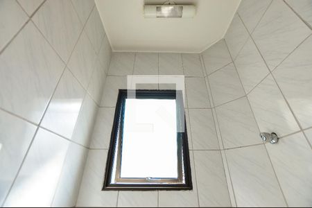 Casa à venda com 190m², 3 quartos e 1 vagaBanheiro 2