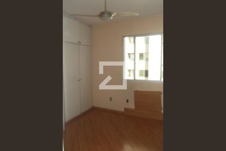 Apartamento para alugar com 58m², 3 quartos e 1 vagaquarto 2