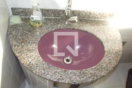 Apartamento para alugar com 58m², 3 quartos e 1 vagaBanheiro