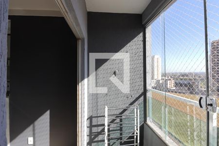 Apartamento para alugar com 68m², 3 quartos e 1 vagaVaranda