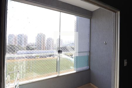 Apartamento para alugar com 68m², 3 quartos e 1 vagaVaranda