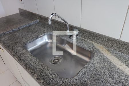 Apartamento para alugar com 68m², 3 quartos e 1 vagaPia